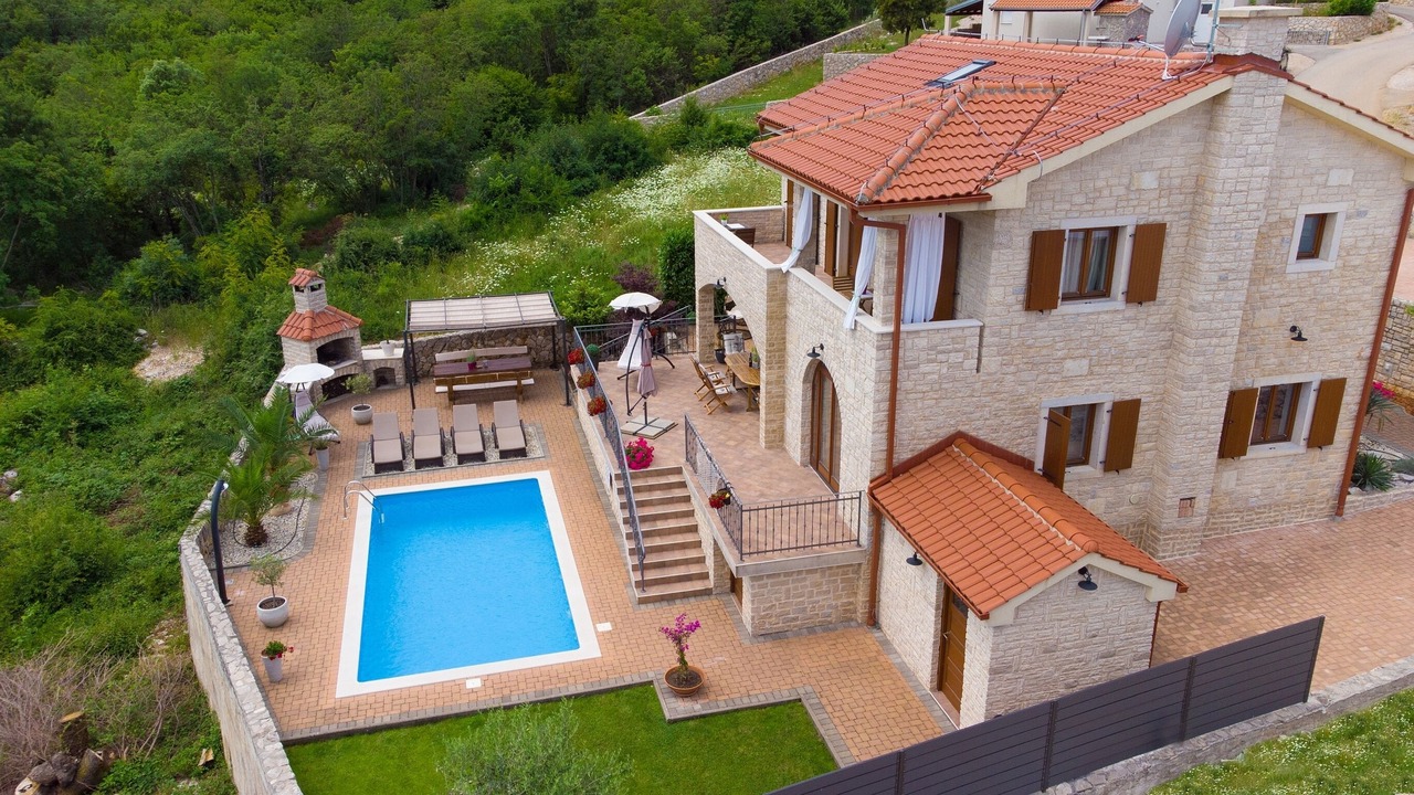 Photo of Outdoor in Salatic