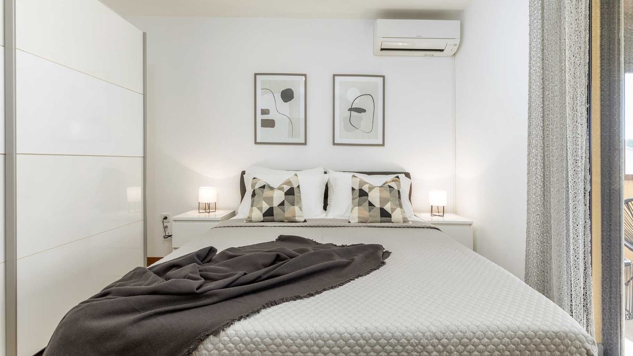 Photo of Bedroom in Loborika