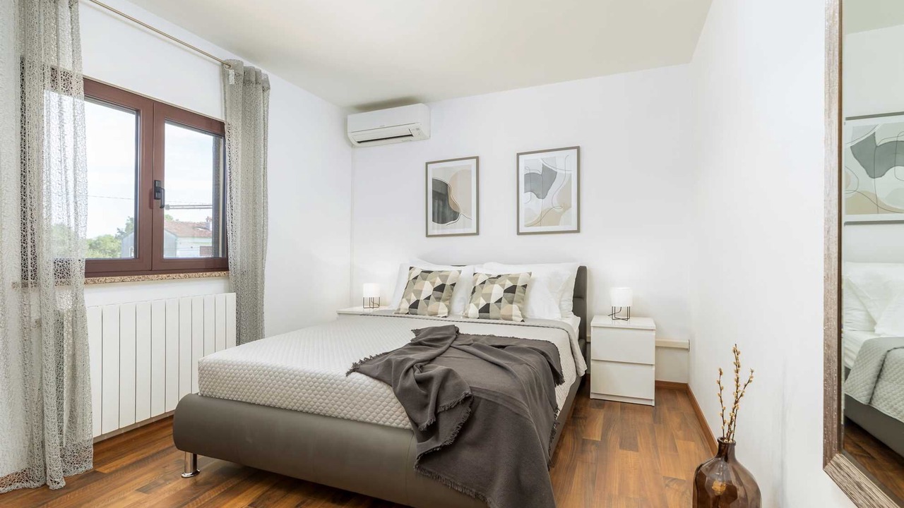 Photo of Bedroom in Loborika