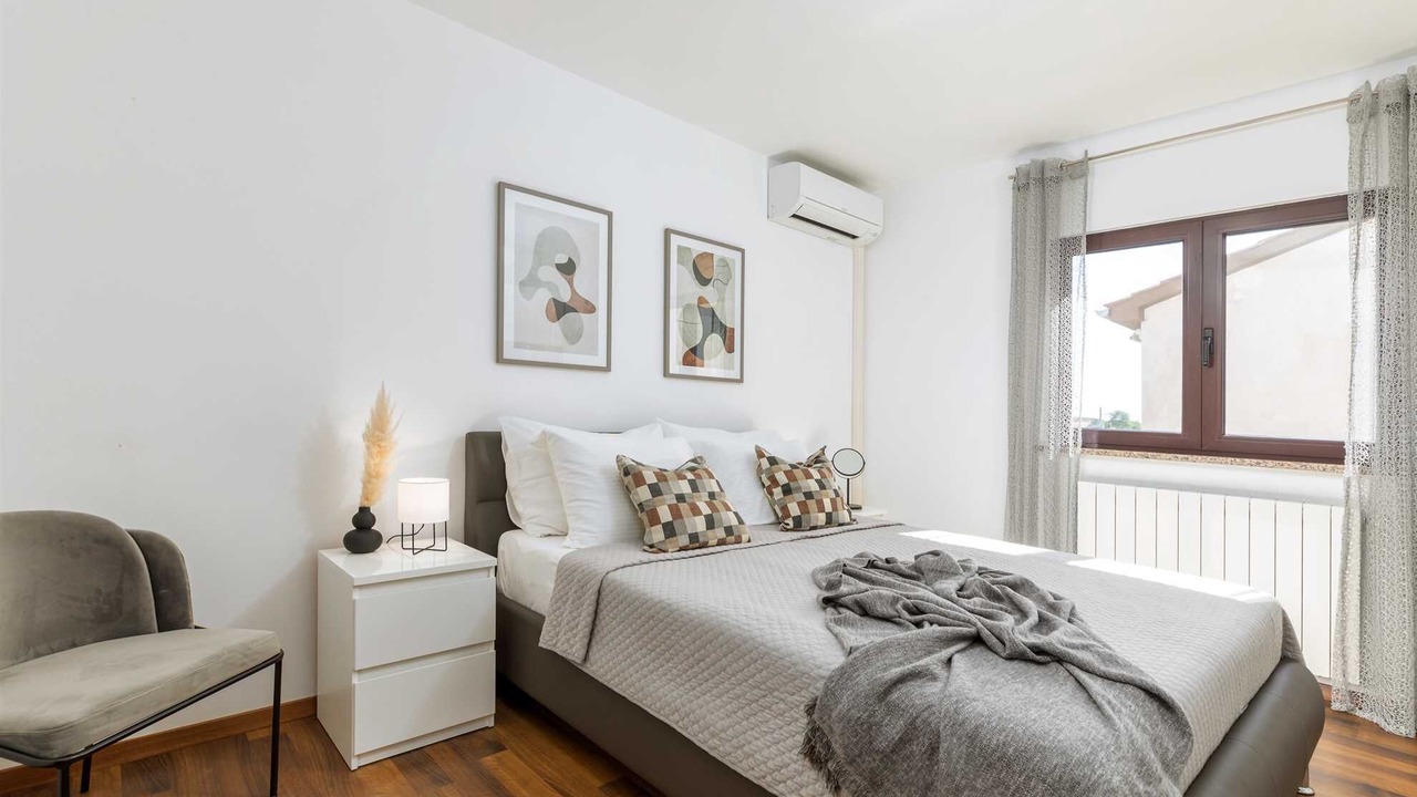 Photo of Bedroom in Loborika