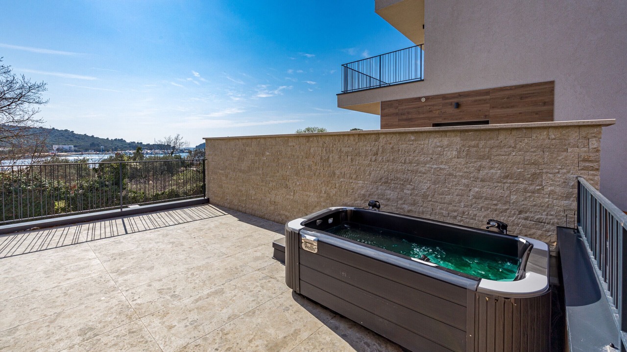 Photo of Patio Balcony in Banjole