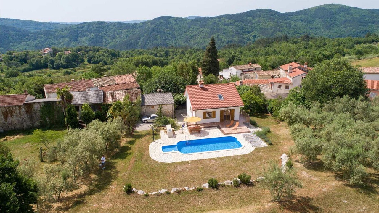Photo of Others in Buzet