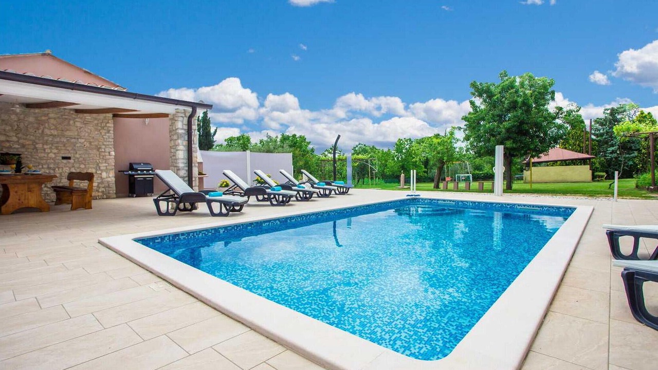 Photo of Outdoor in Belavici