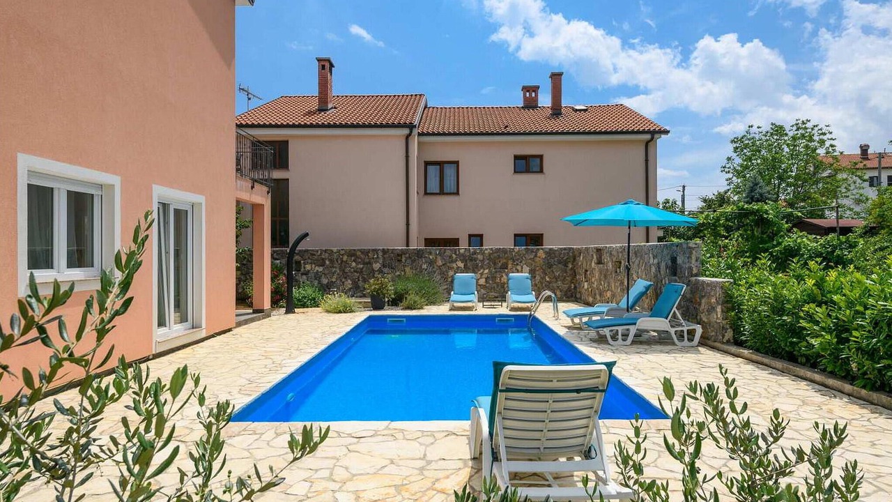 Photo of Outdoor in Trinajstici
