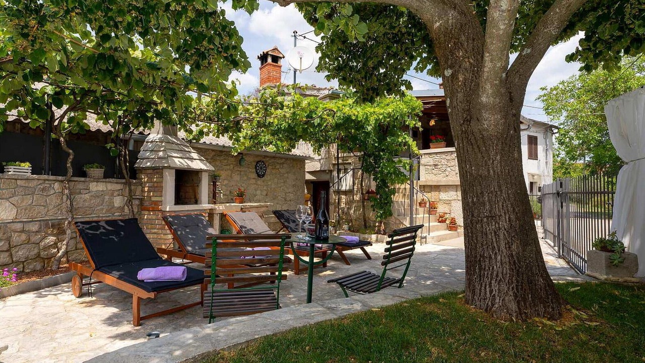 Photo of Others in Buzet