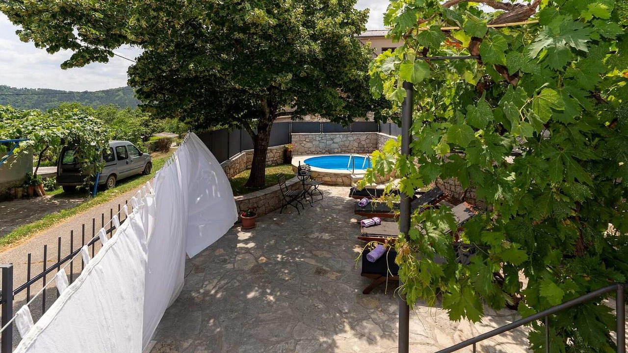Photo of Outdoor in Buzet