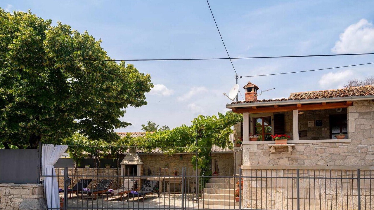 Photo of Others in Buzet