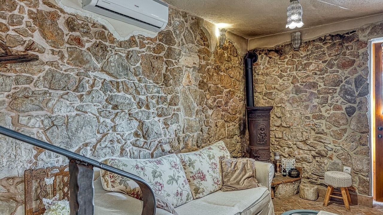 Photo of Livingroom in Smrika