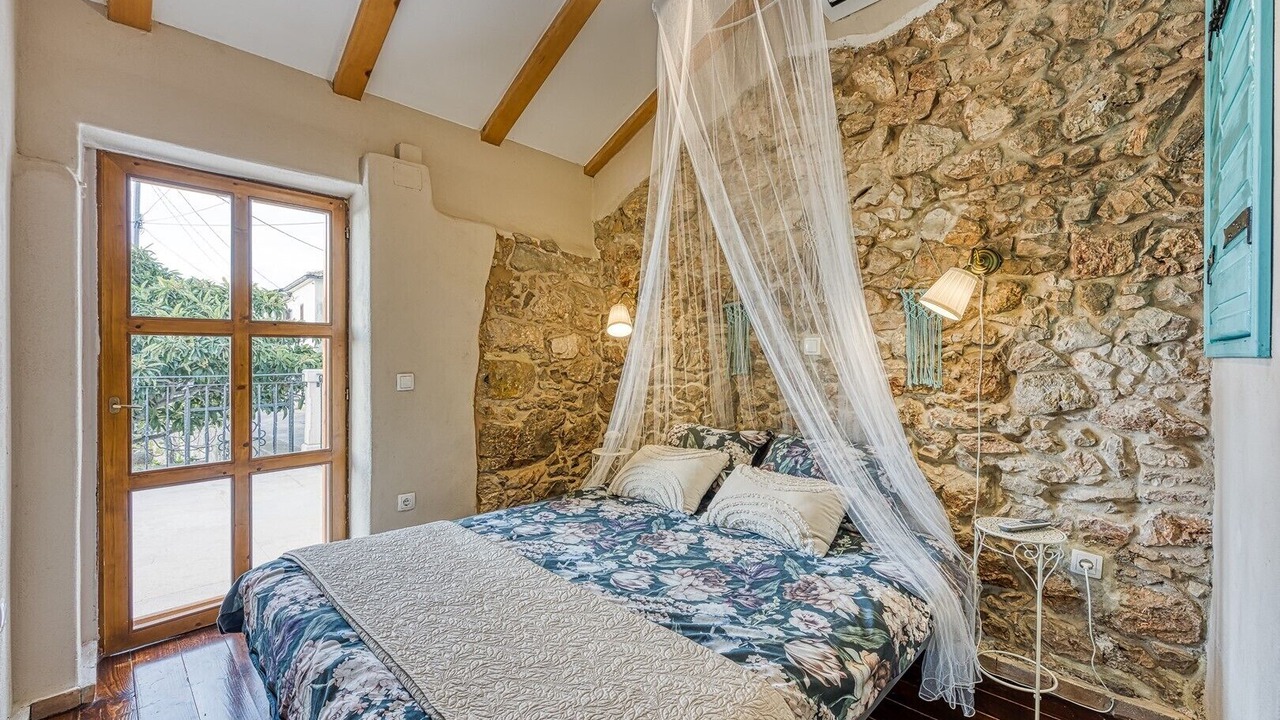 Photo of Bedroom in Smrika