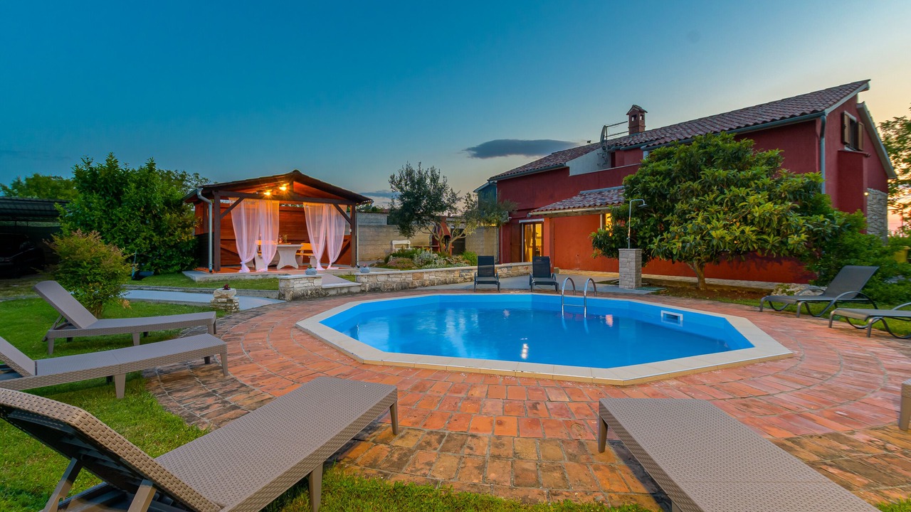 Photo of Outdoor in Cokuni
