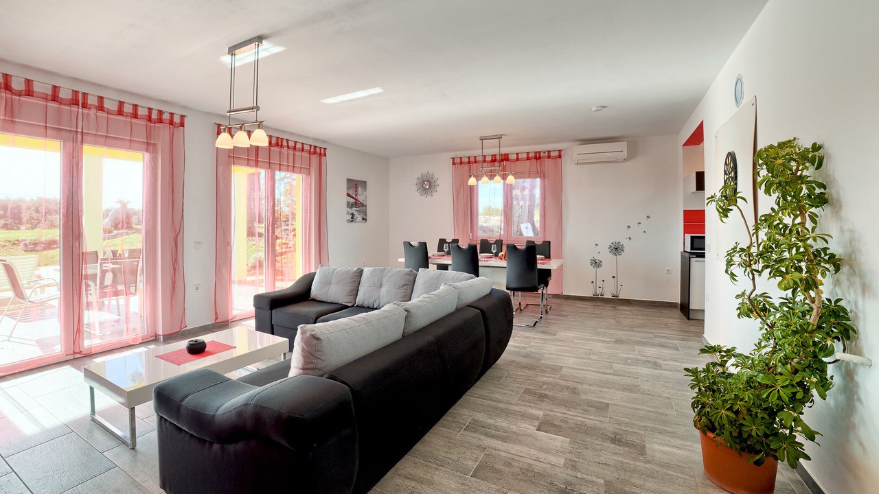 Photo of Livingroom in Orbanici