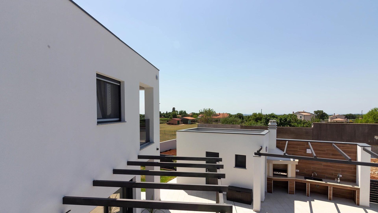 Photo of Outdoor in Loborika