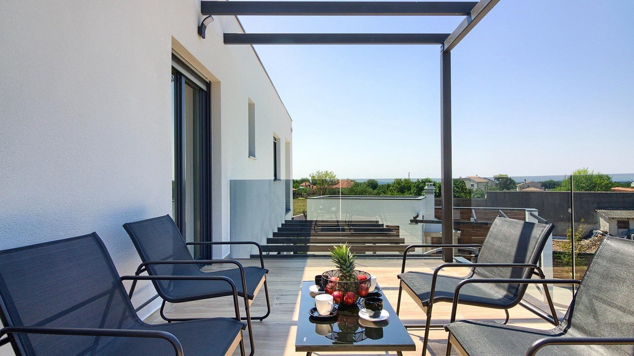 Photo of Outdoor in Loborika