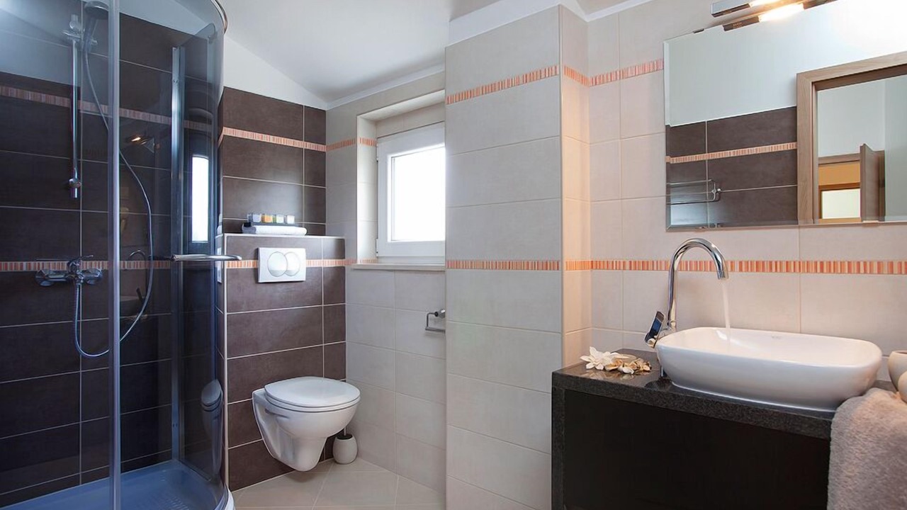 Photo of Bathroom in Diminici