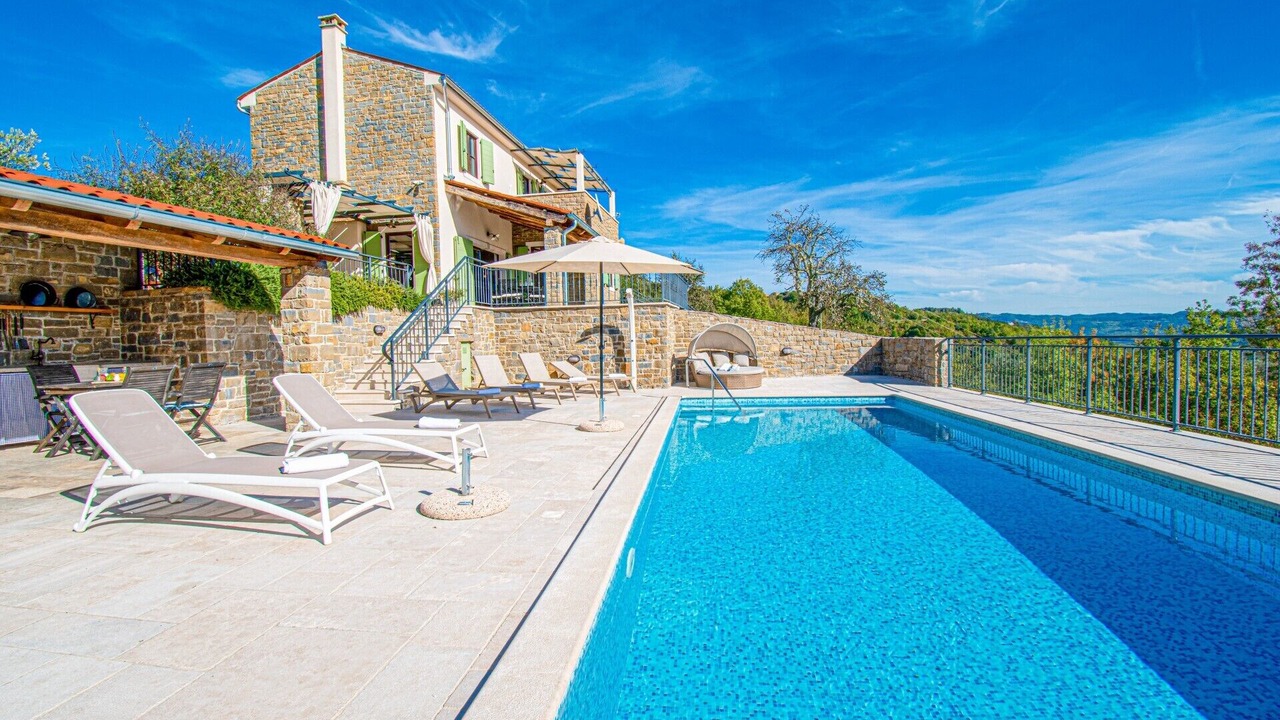 Photo of Outdoor in Bartolici