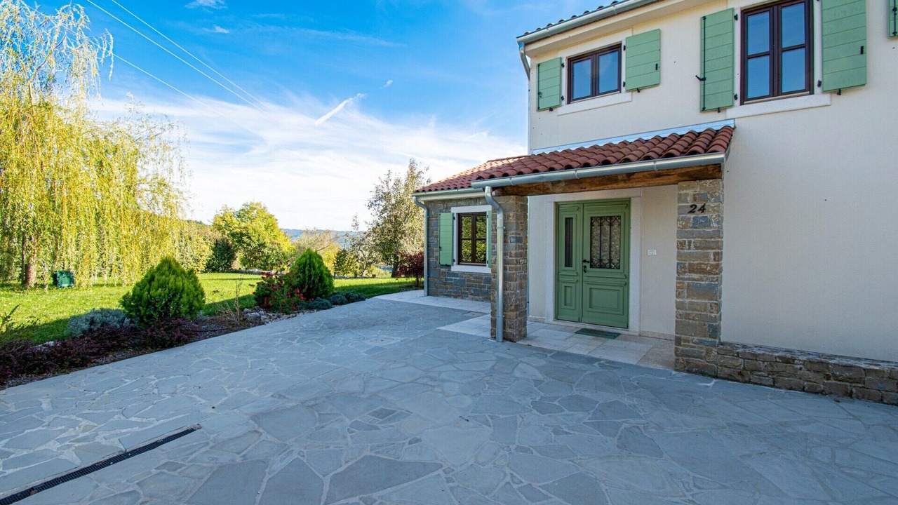 Photo of Outdoor in Bartolici