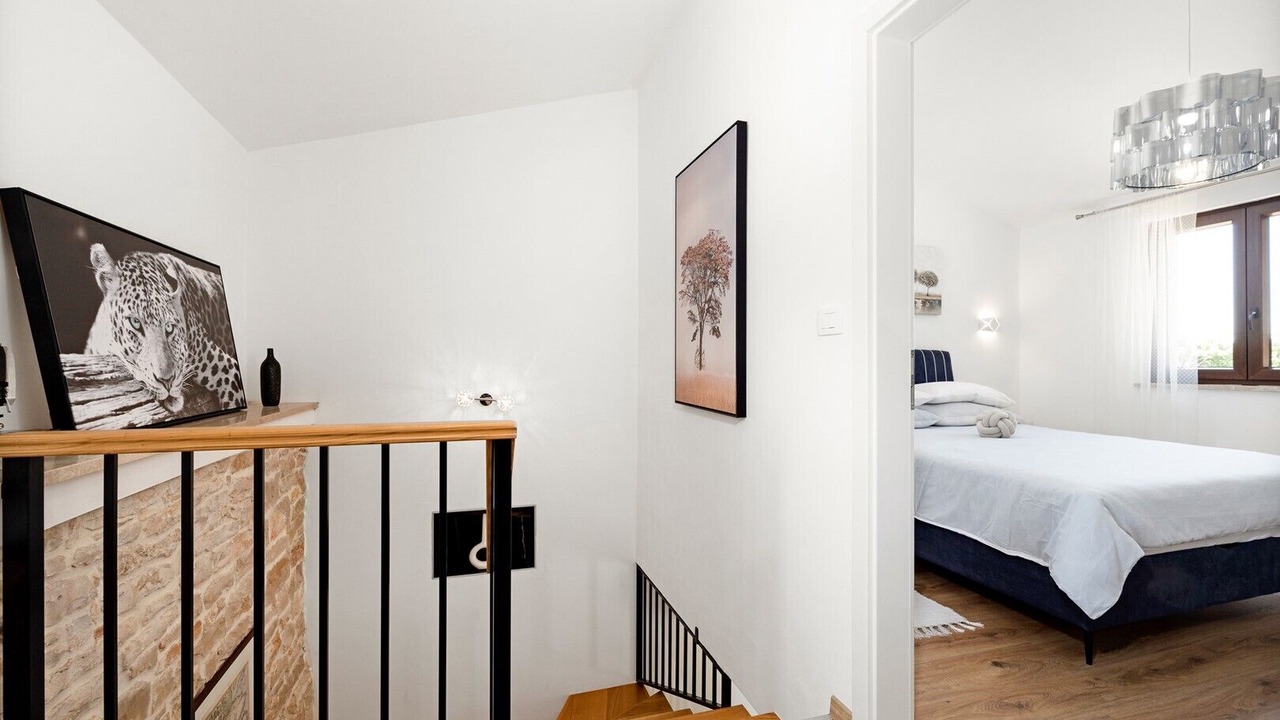 Photo of Bedroom in Mali Vareski