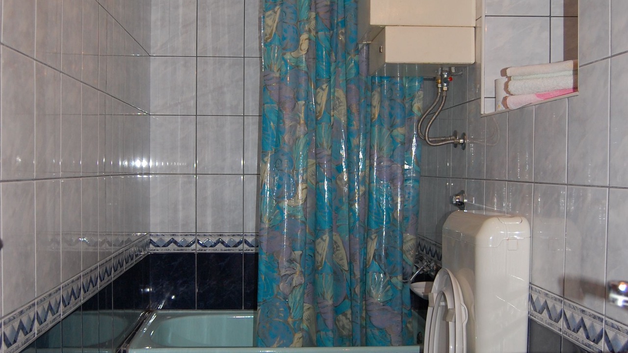 Photo of Bathroom in Porat
