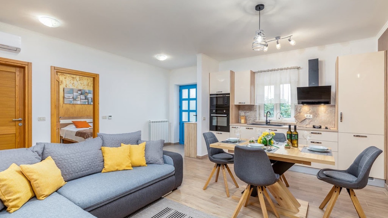 Photo of Livingroom in Cepic