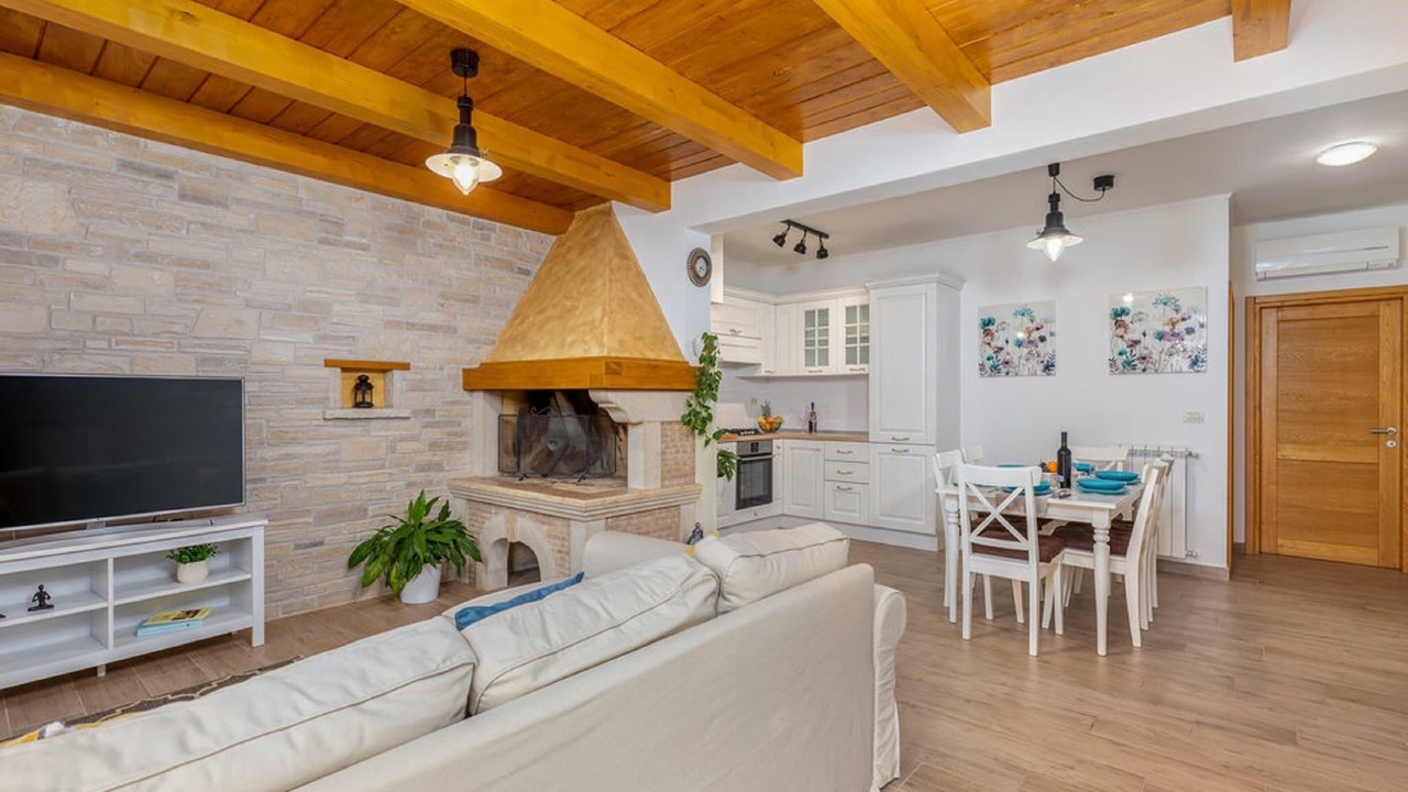 Photo of Livingroom in Cepic