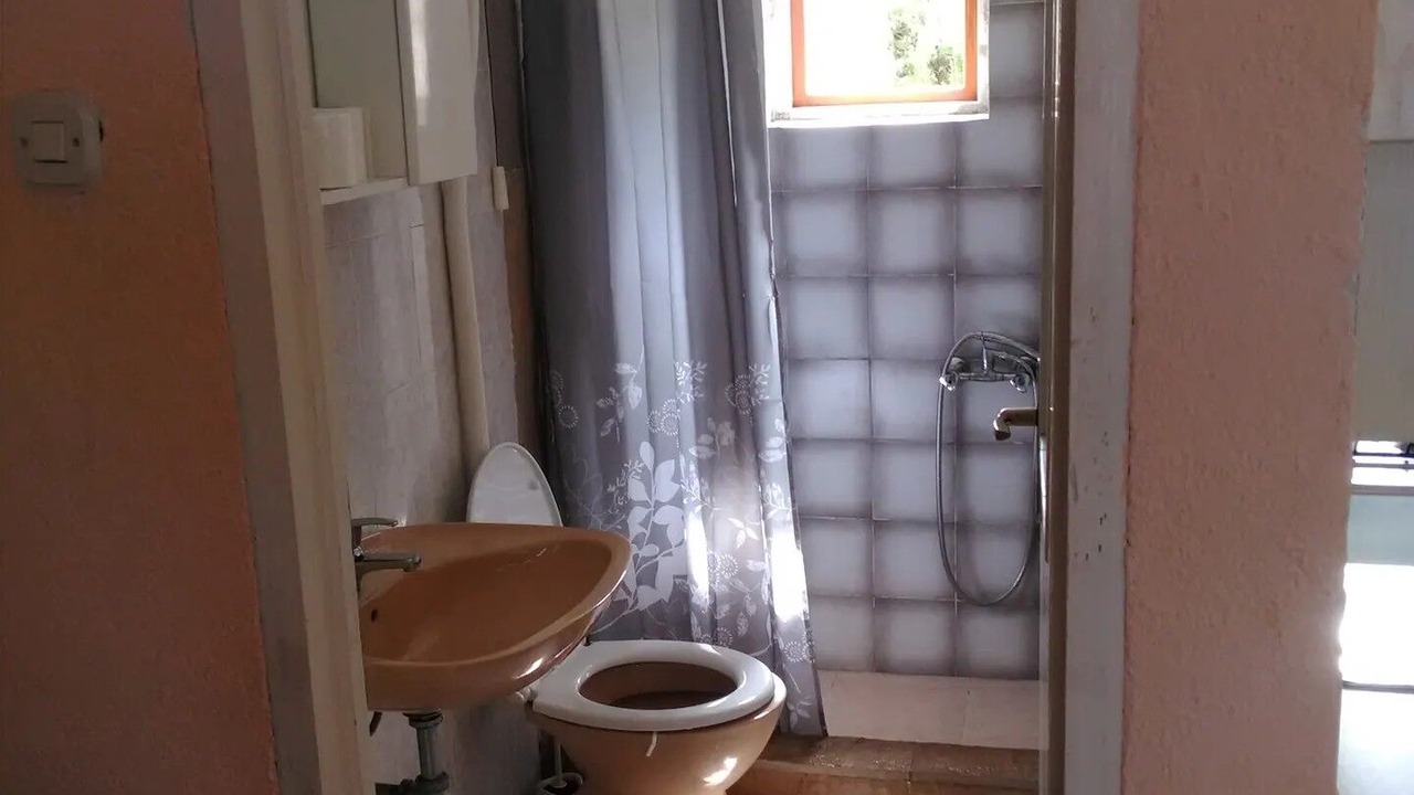 Photo of Bathroom in Praznica