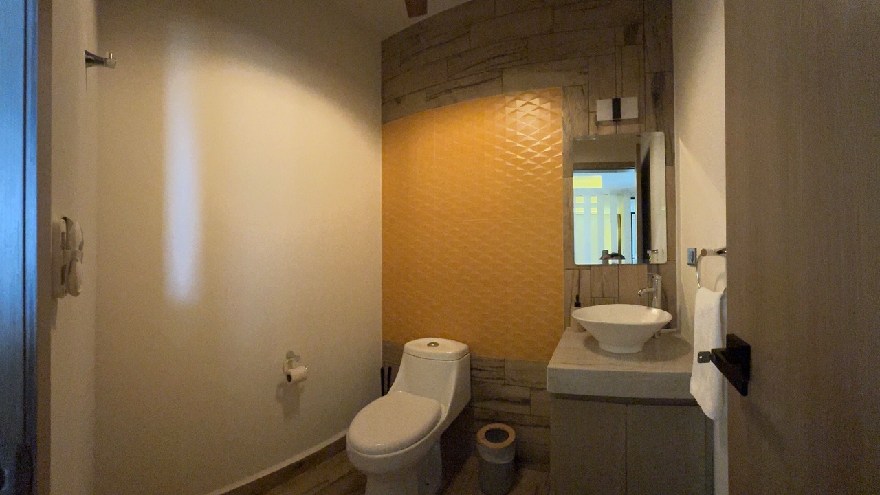 Photo of Bathroom in Alvarado