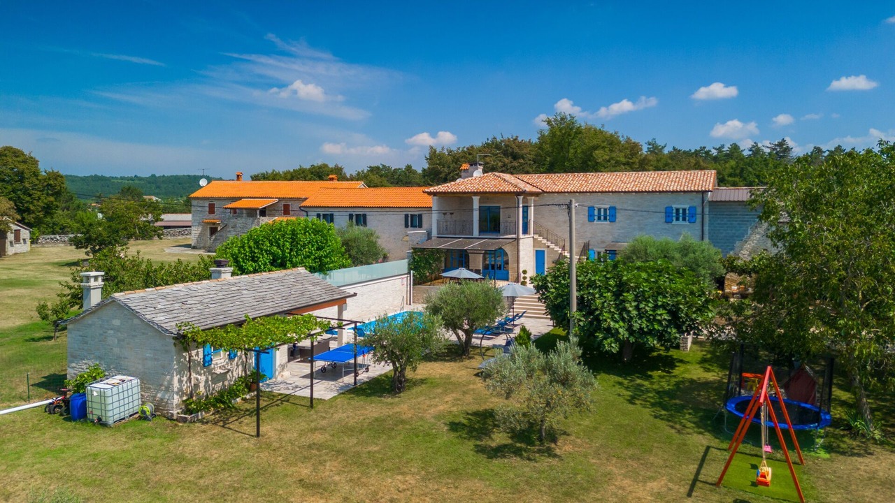 Photo of Outdoor in Cepic