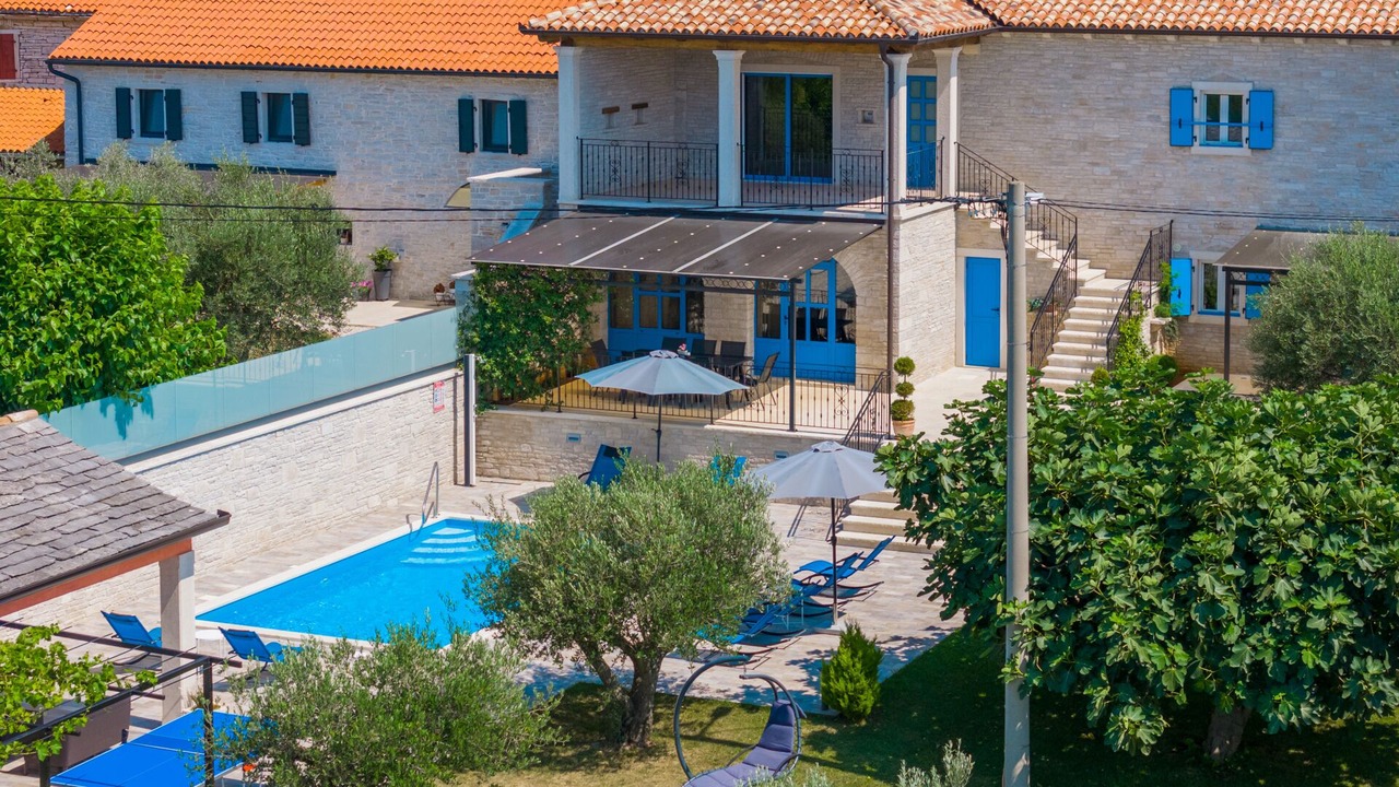 Photo of Outdoor in Cepic