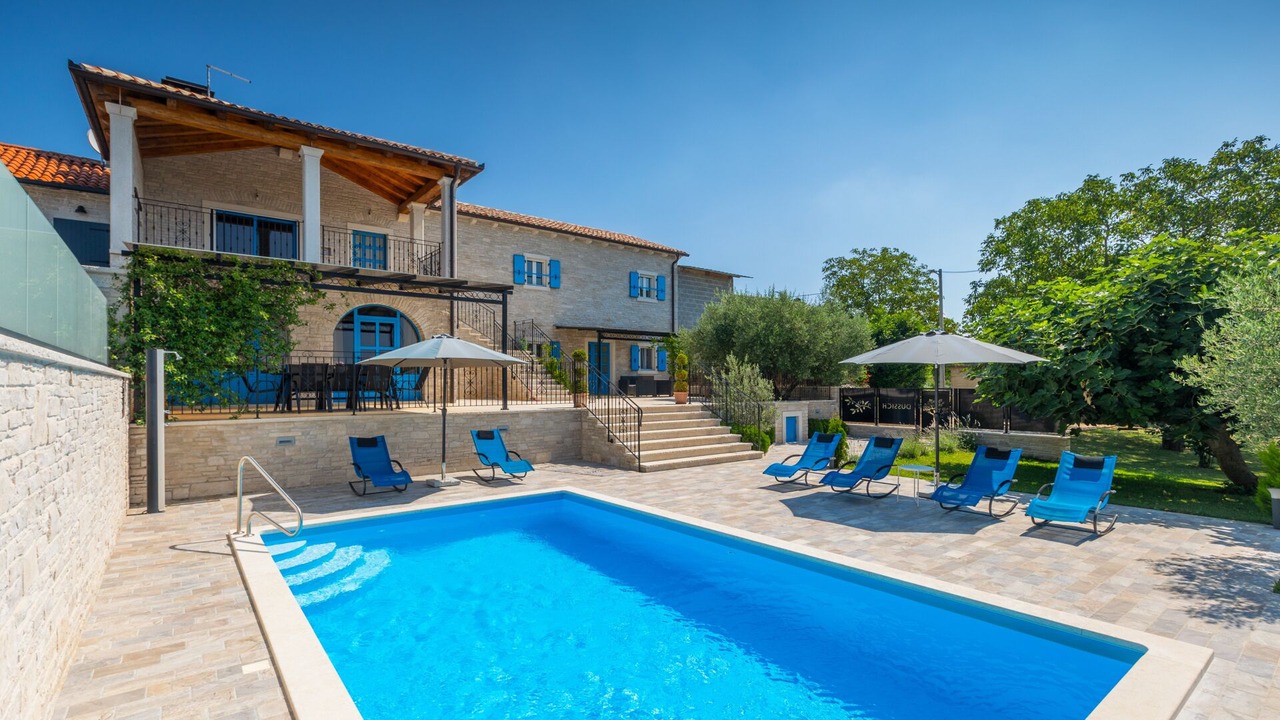 Photo of Outdoor in Cepic