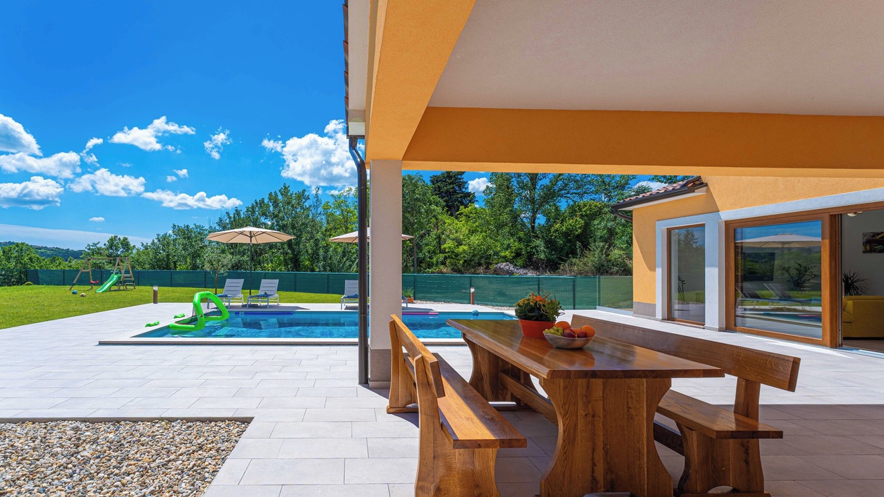 Photo of Outdoor in Labin