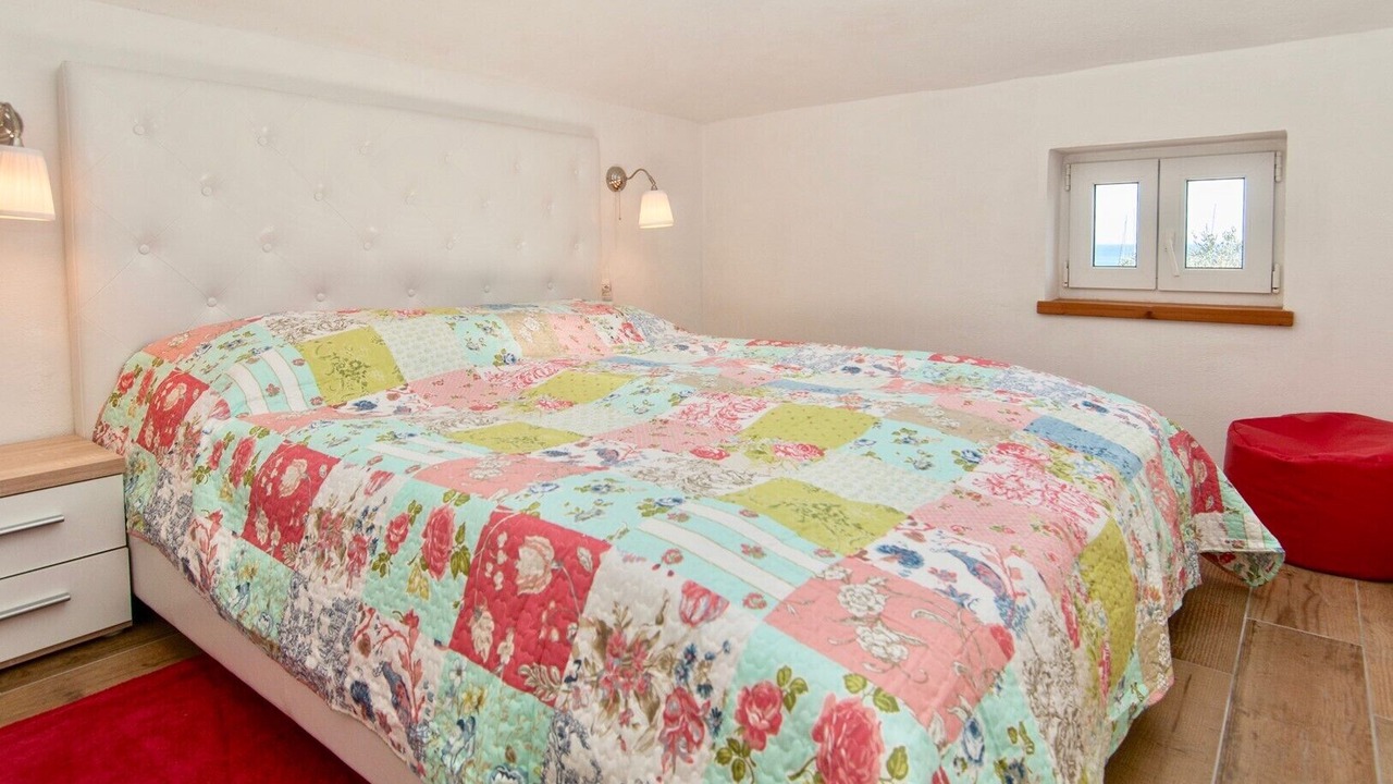 Photo of Bedroom in Nerezine