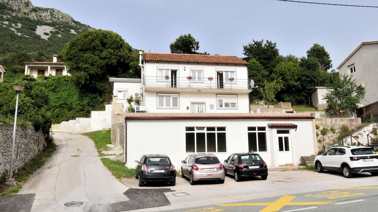 Photo of Outdoor in Plomin