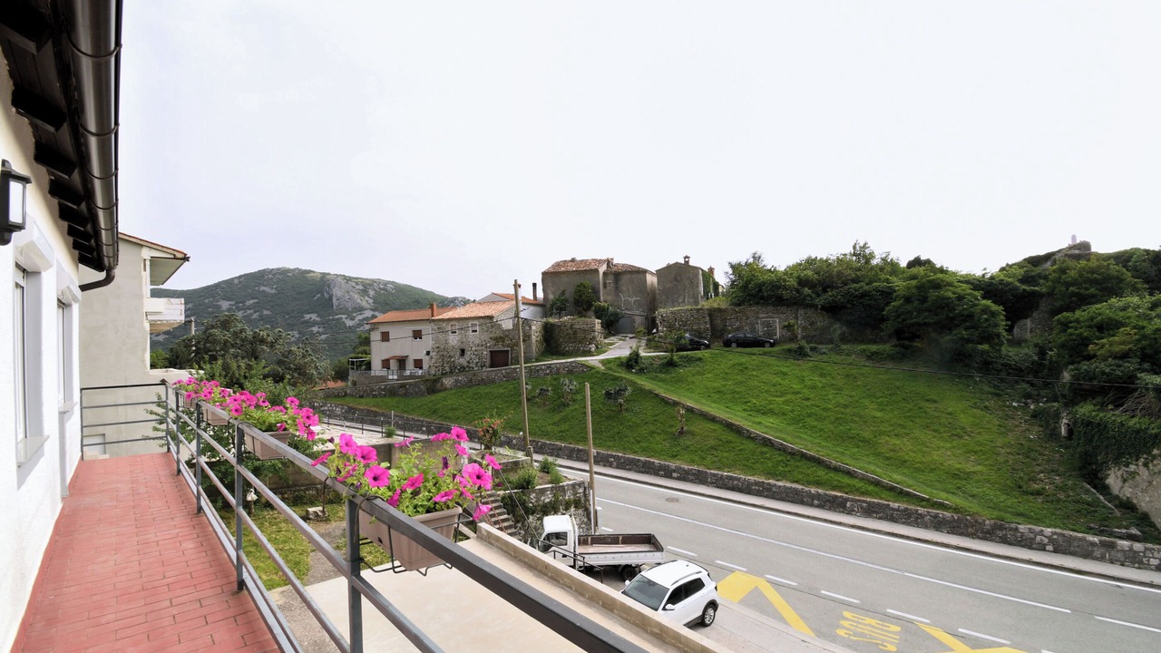 Photo of Outdoor in Plomin