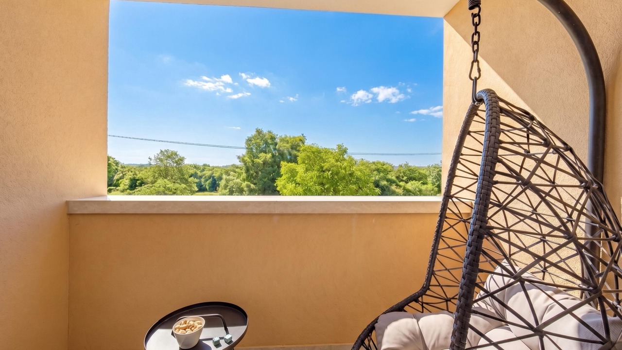 Photo of Patio Balcony in Belavici