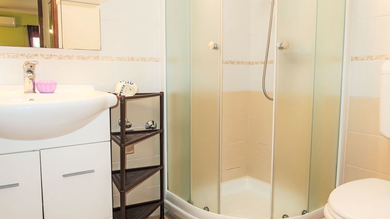 Photo of Bathroom in Ravni