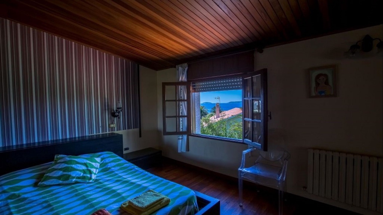 Photo of Bedroom in Portonovo