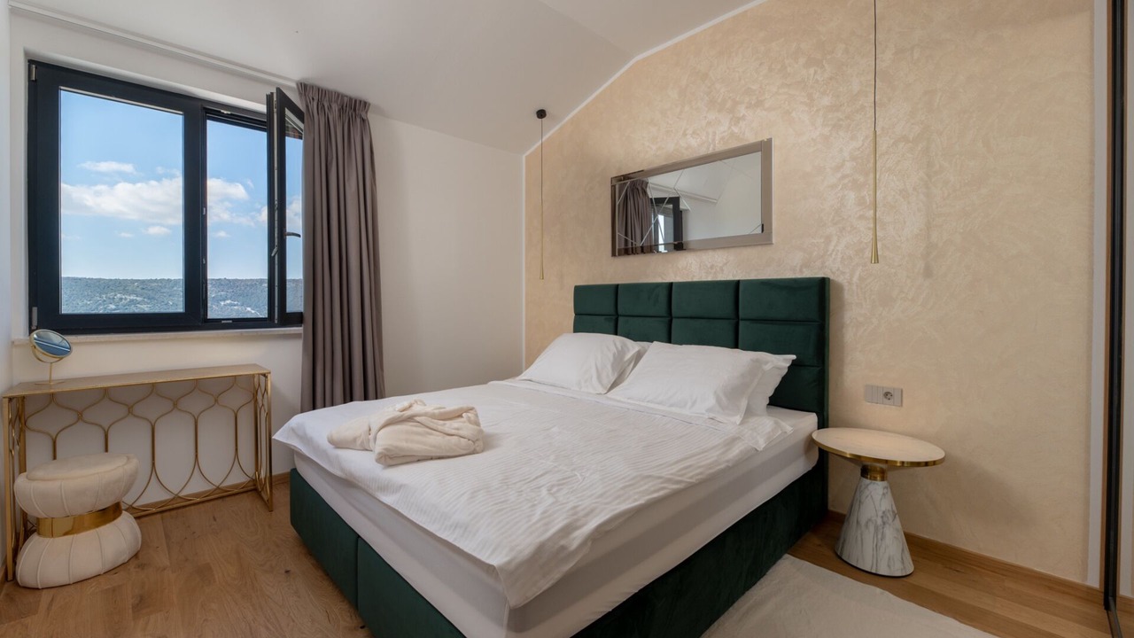Photo of Bedroom in Trget