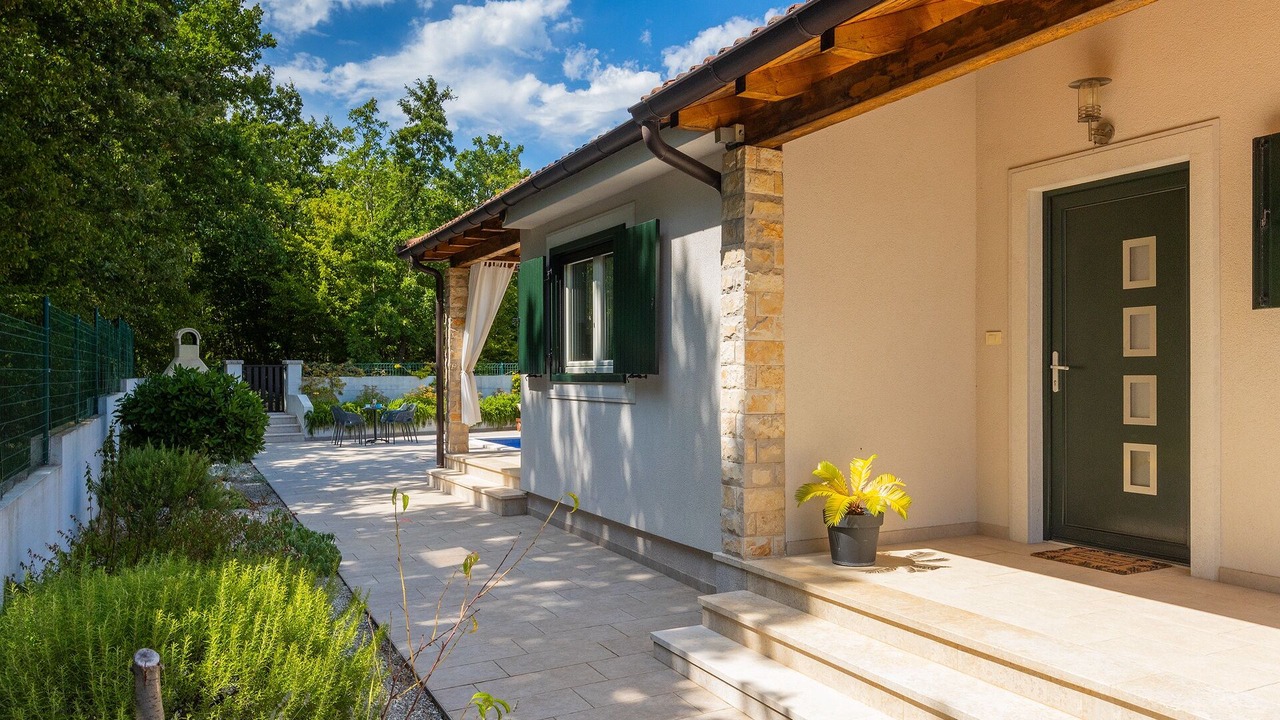 Photo of Outdoor in Belavici