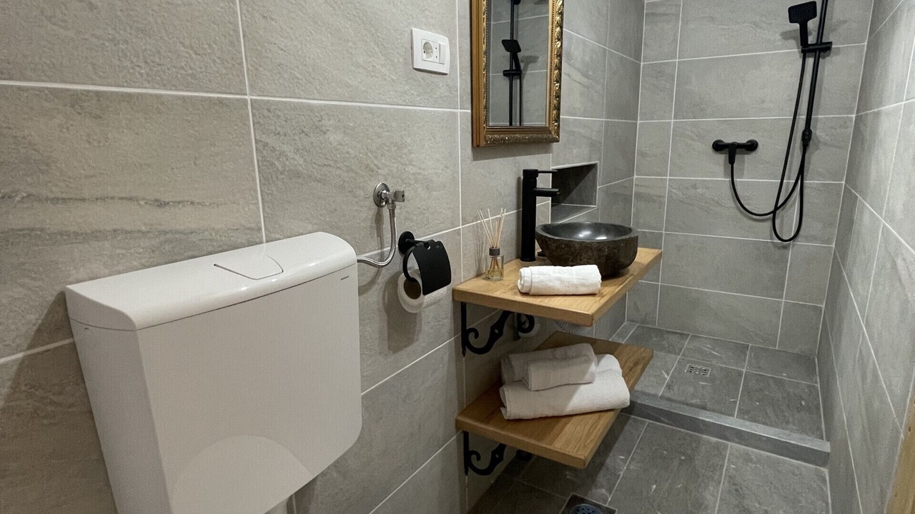 Photo of Bathroom in Seget