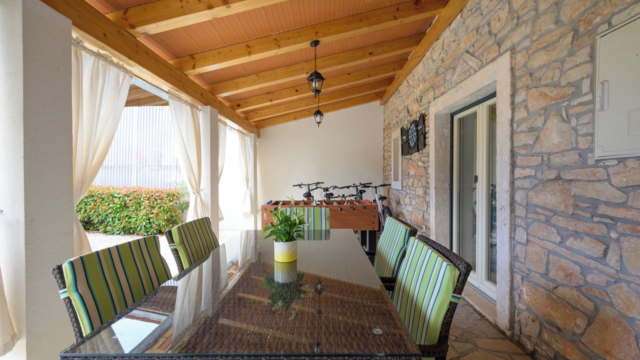 Photo of Outdoor in Mali Vareski