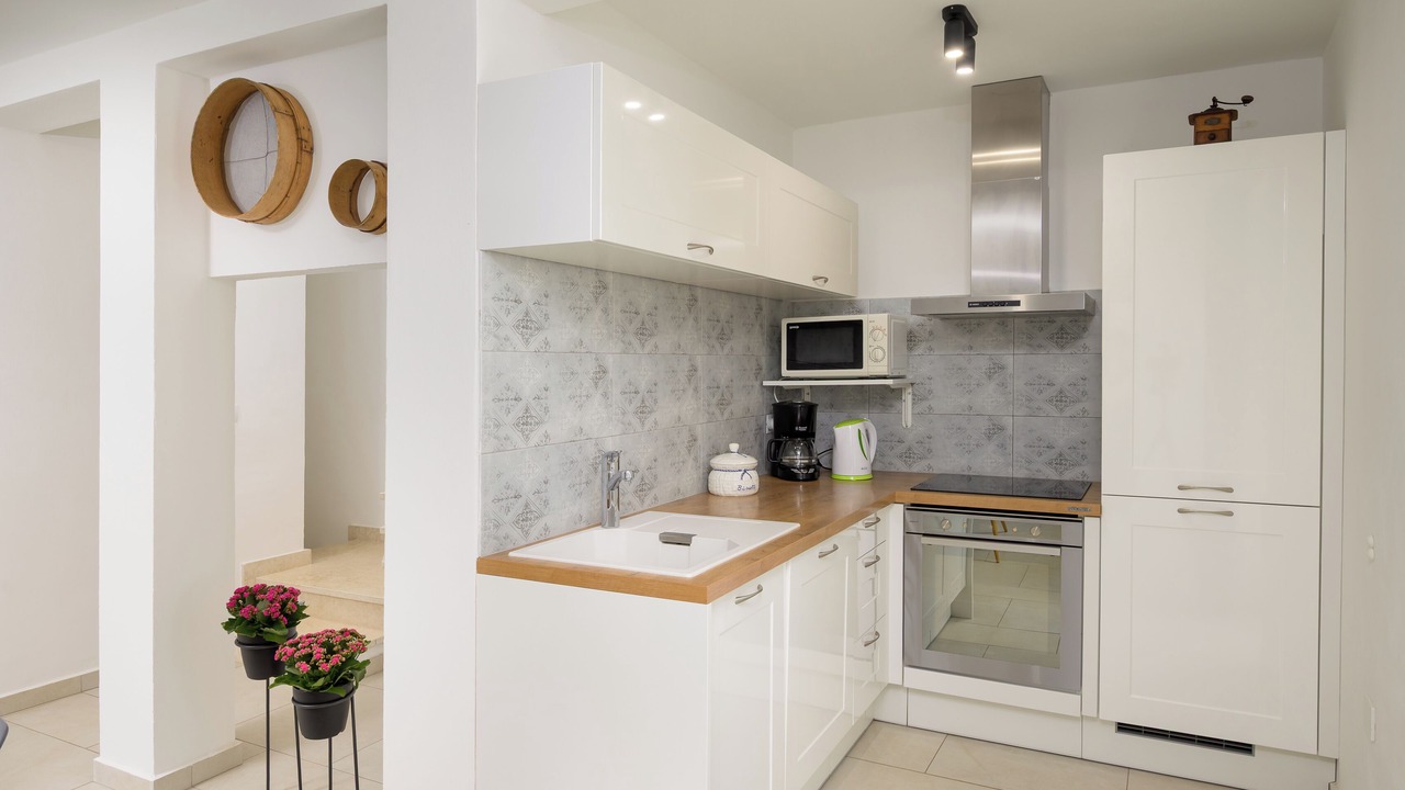 Photo of Kitchen in Mali Vareski
