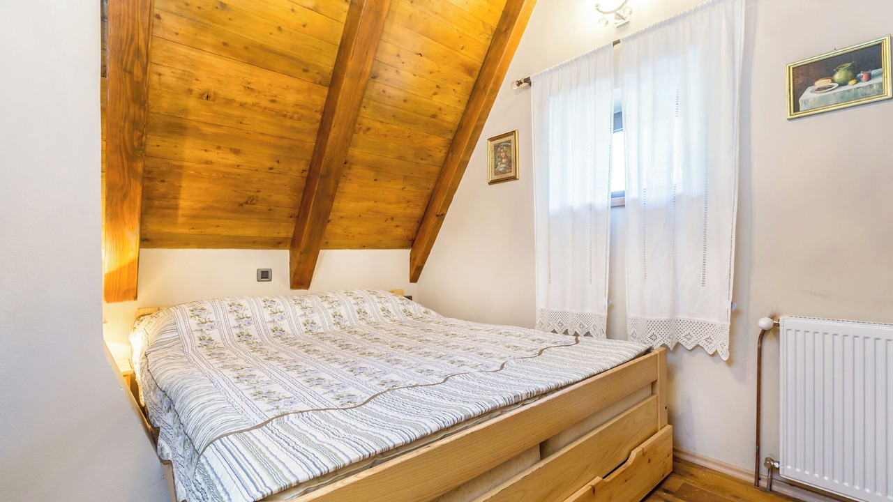 Photo of Bedroom in Lic