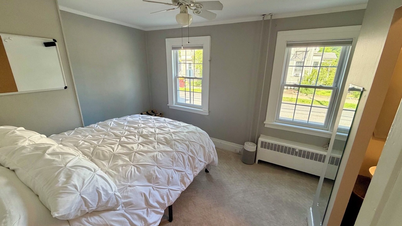 Photo of Bedroom in Saratoga Springs