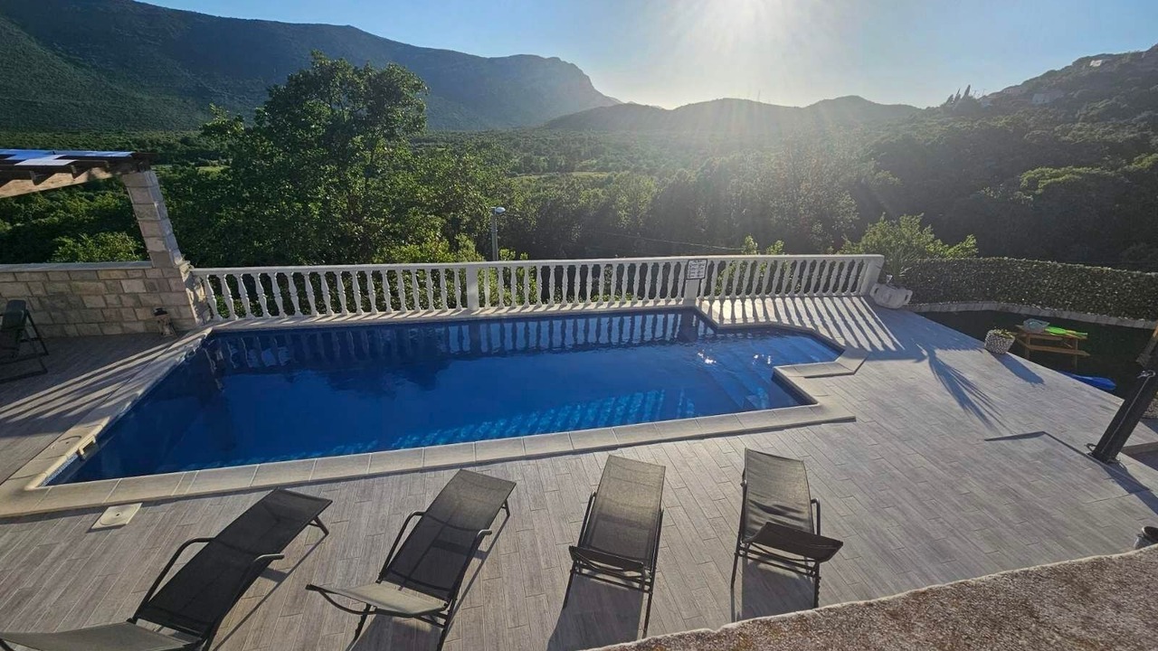 Photo of Outdoor in Ston