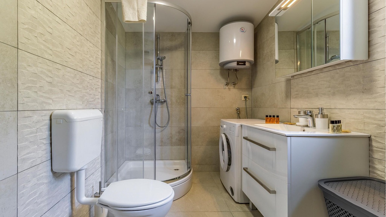 Photo of Bathroom in Mali Vareski