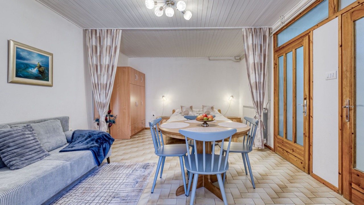 Photo of Livingroom in Ika