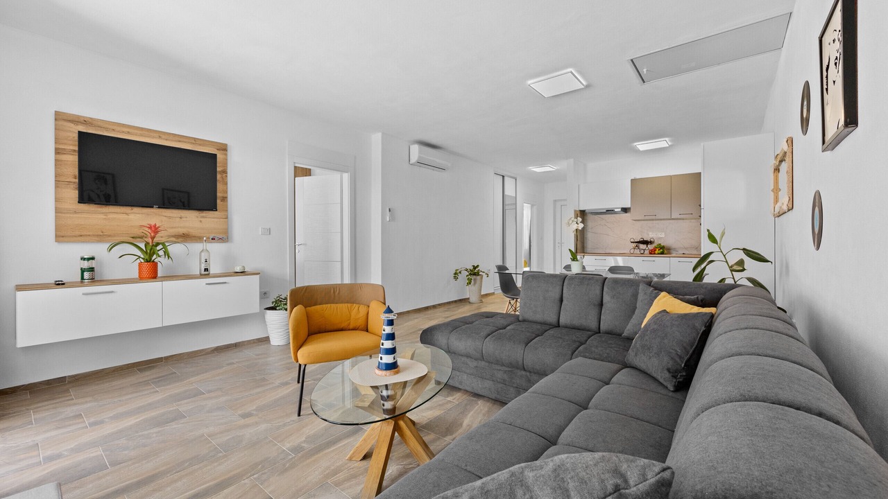 Photo of Livingroom in Loborika