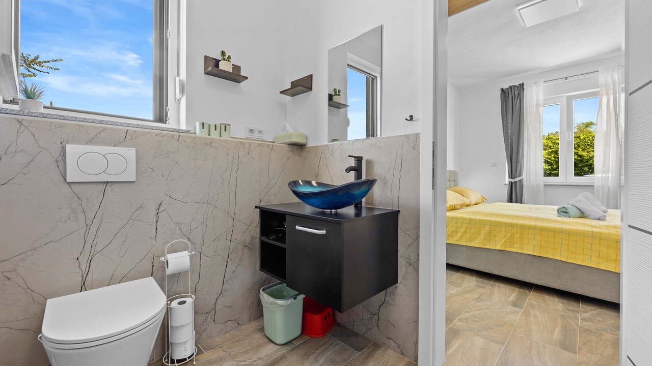 Photo of Bathroom in Loborika