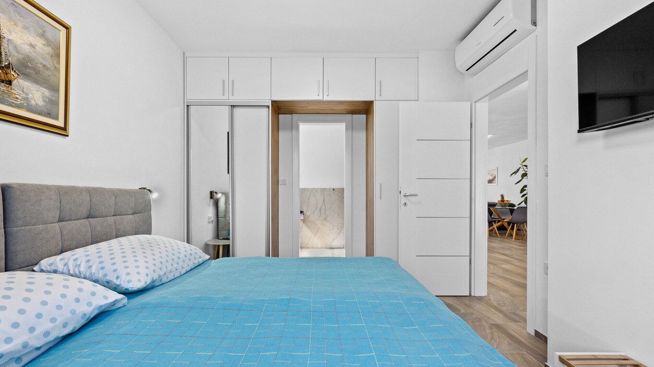 Photo of Bedroom in Loborika