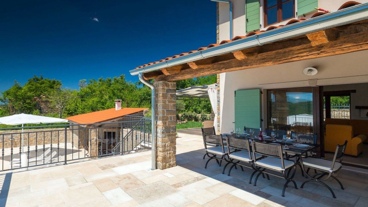 Photo of Outdoor in Bartolici